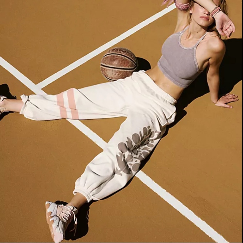 NWT Free People Movement All Star Logo sweatpants in white combo XS